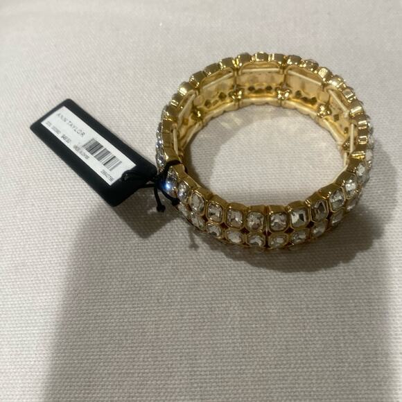 ANN TAYLOR RECTANGLE CRYSTAL STRETCH BRACELET - Picture 9 of 10